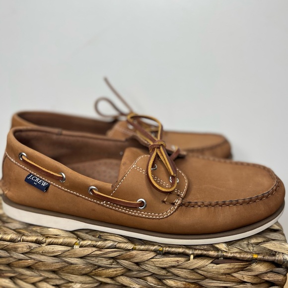 J. Crew Factory Classic leather boat shoes style# AL512 - Picture 3 of 4